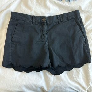 Scalloped GAP Shorts